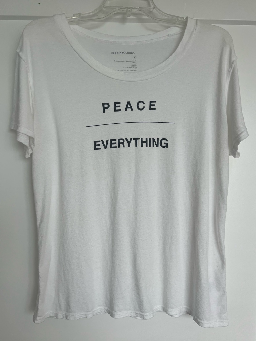 good hYOUman White 'Peace Everything' Short Sleeve Graphic Tee Size Medium